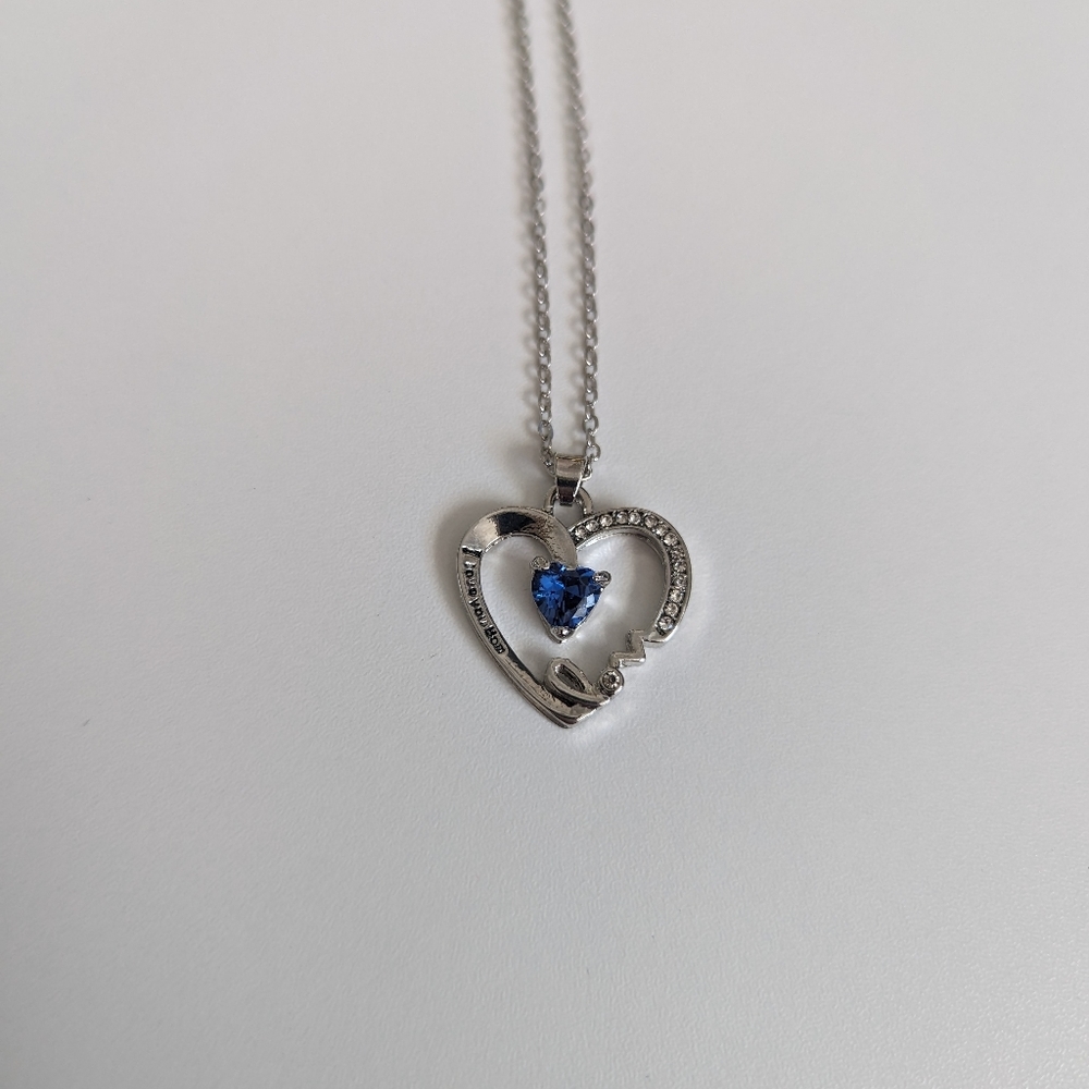 I love you Mom necklace